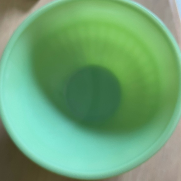 Vintage Jadeite Mixing Bowl - Picture 3 of 3